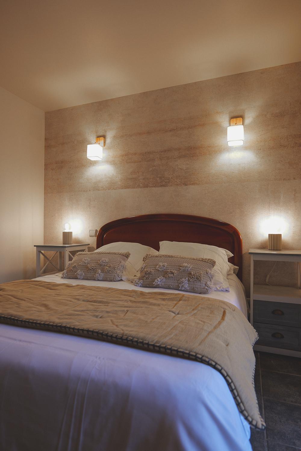 Auberge Du Cheval Blanc - Teritoria Selles-Saint-Denis Eksteriør billede