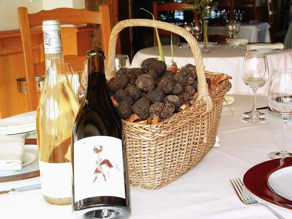 Auberge Du Cheval Blanc - Teritoria Selles-Saint-Denis Restaurant billede